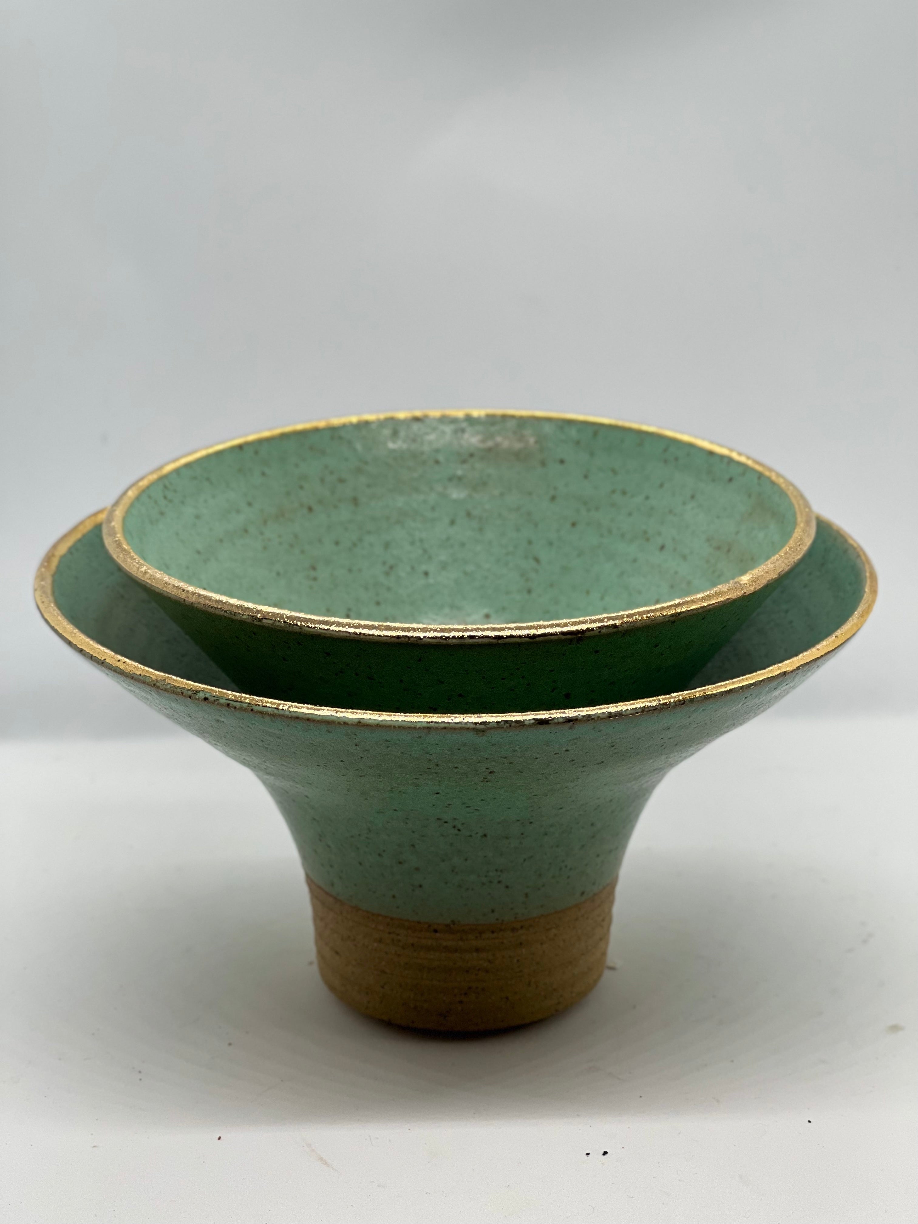 5 Quart Gold Conifer Ceramic Bowl